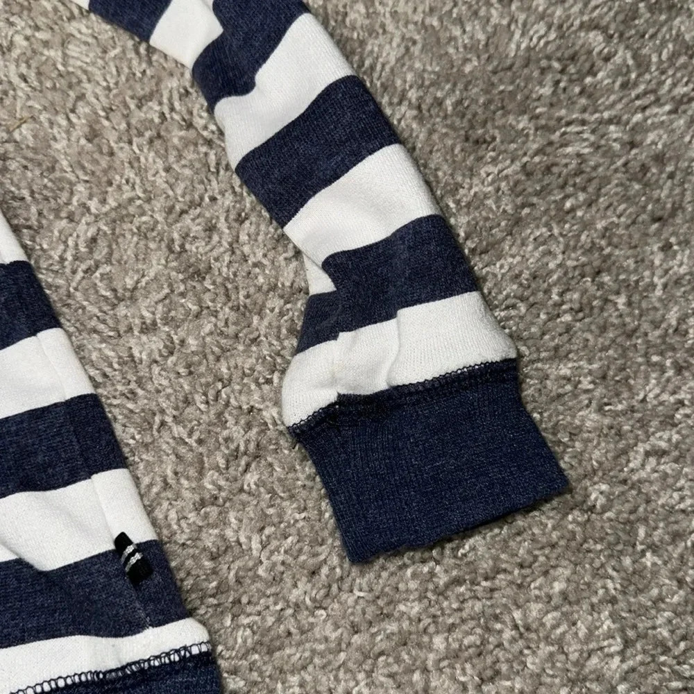 •Nautica hoodie•​ - Picture 4 of 5